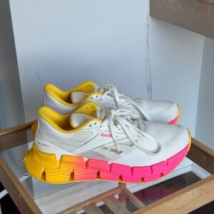 Reebok Floatzig White and Pink Running Shoes